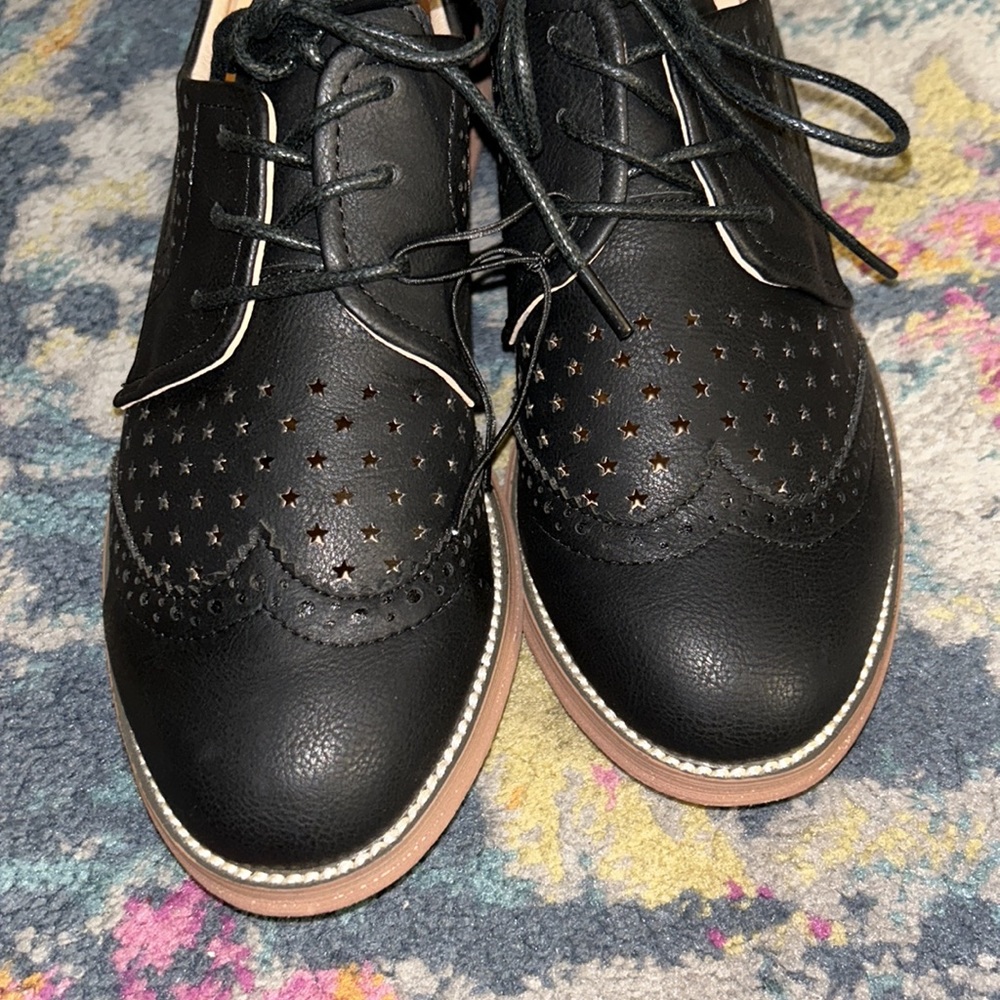New HEPBURN-26 FAUX LEATHER RETRO WINGTIP HEEL OXFORD SHOES - Picture 4 of 12